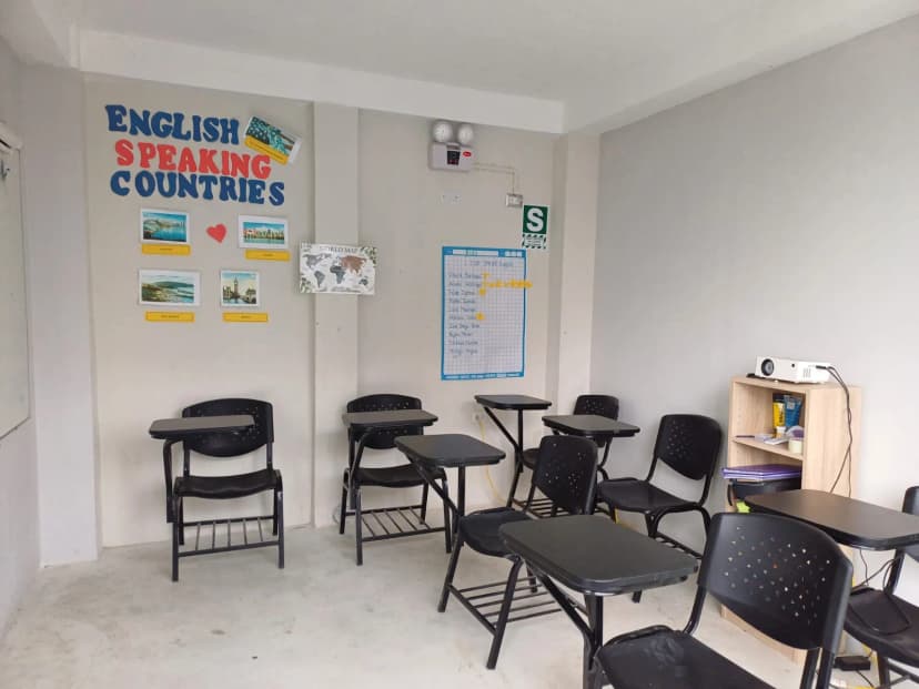 Ali school interior 3